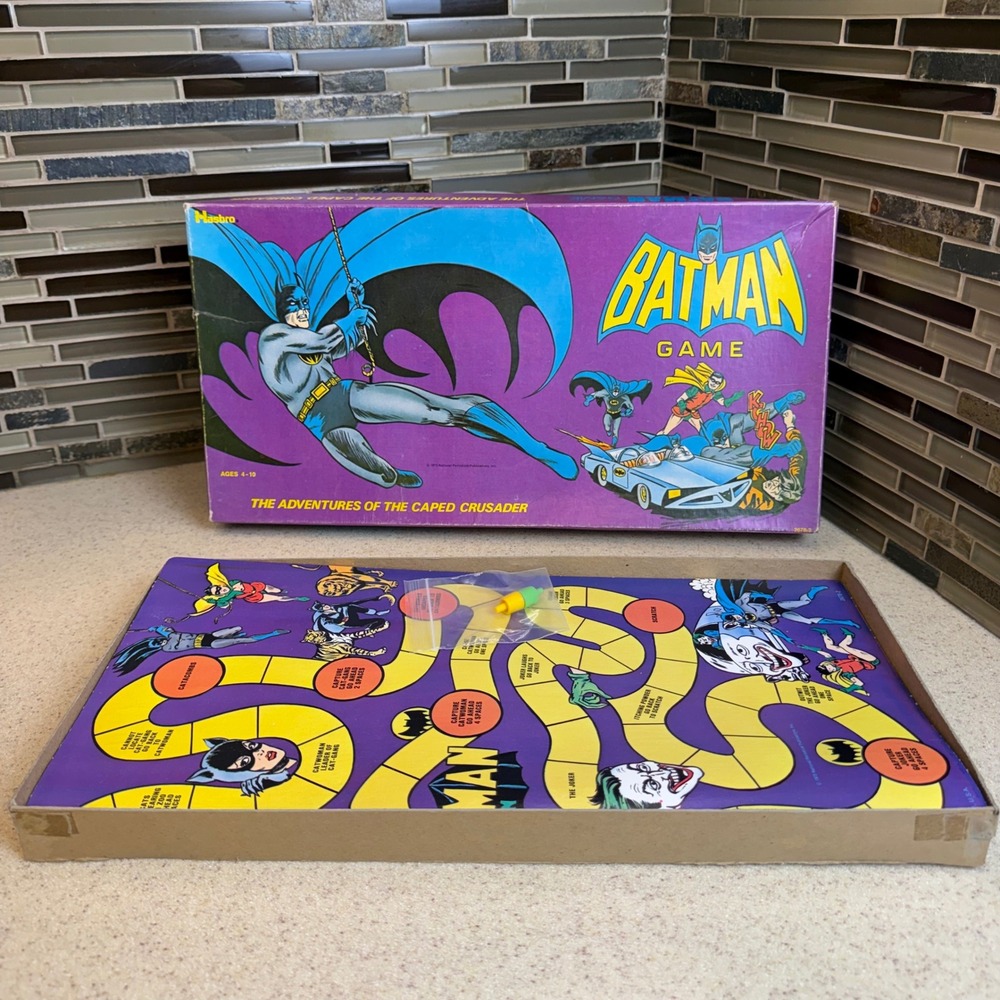 Vintage 1974 Batman Game Adventures of the Caped Crusader DC Comics Hasbro